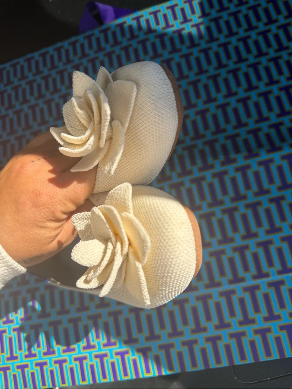 Rothy's Women’s Cream Ballet Flats with Floral Accent size 7.5